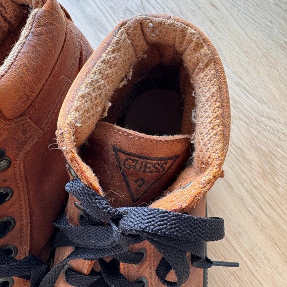 Vintage Guess Sneakers - Picture 7 of 7